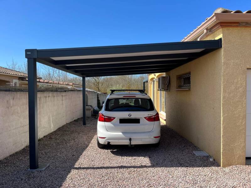 Fabricant d'auvents en aluminium pour voitures à Caen en Normandie