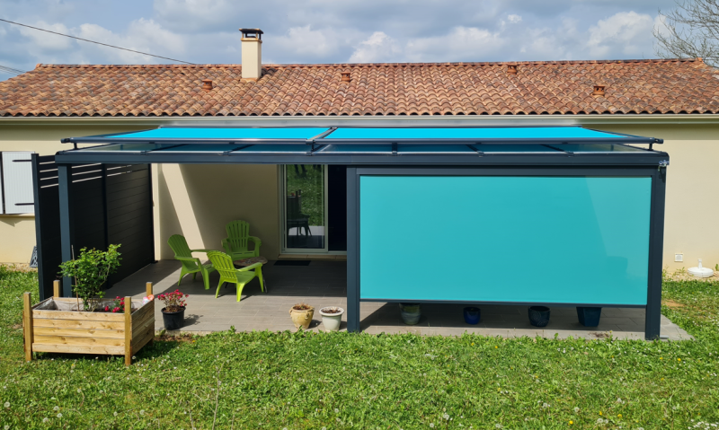 Couverture de terrasse en aluminium sur mesure près de Lyon
