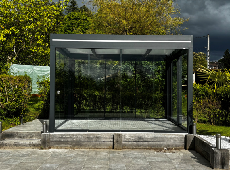 Pergola design en aluminium totalement personnalisable à Dijon en Bourgogne