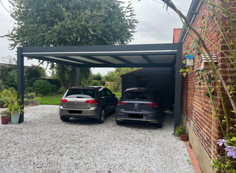Abri de voiture en aluminium - Carport fabrication française à Caen en Normandie