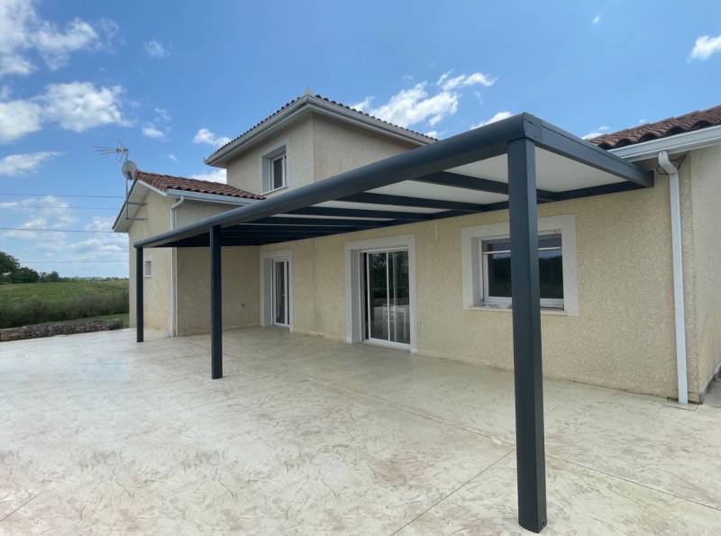 Fabricant d'auvent en aluminium dans le Rhône