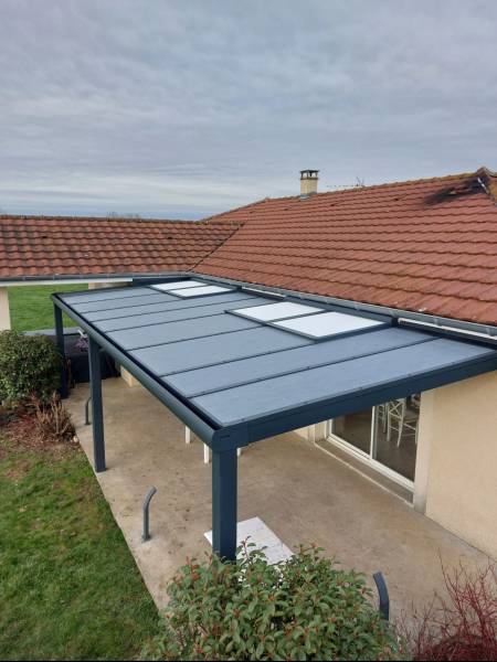 Auvent - Pergola terrasse aluminium sur mesure à Rennes en Bretagne