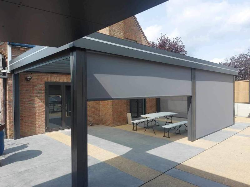 Pergola sur mesure en aluminium évolutive à Bordeaux en Nouvelle Aquitaine